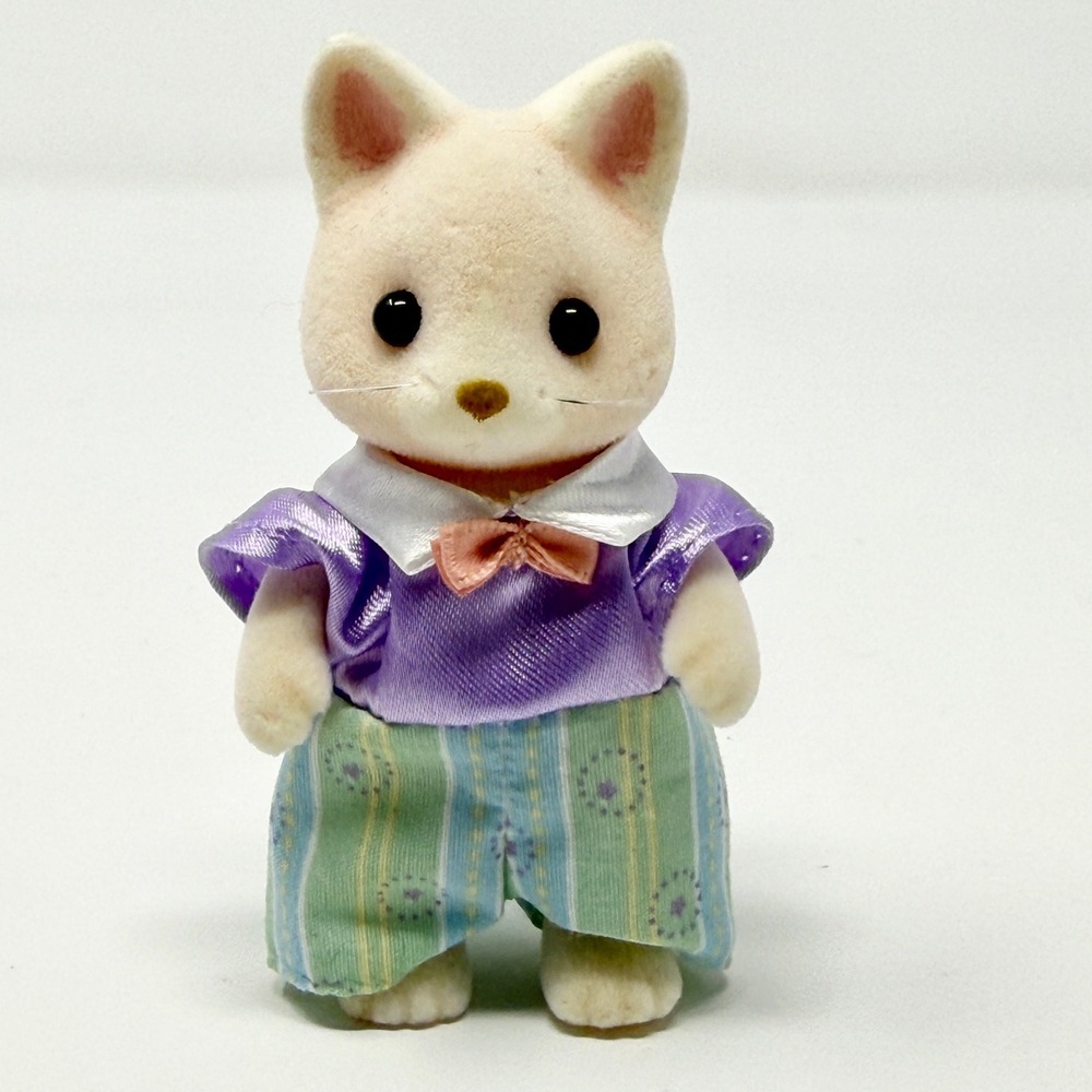 Sylvanian Families Calico Critters Silk Cat Brother Figure Purple Shirt Pants‎